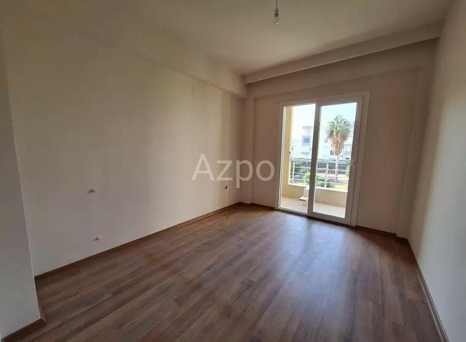 Квартира 4+1 в Мерсине, Турция, 250 м² - фото 20