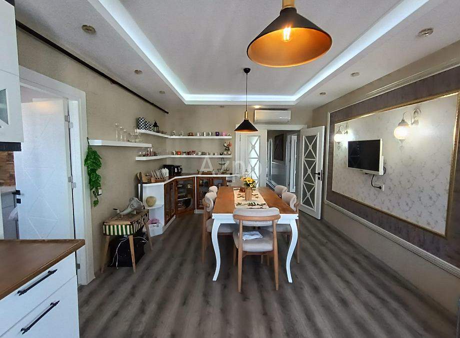 Квартира 4+1 в Мерсине, Турция, 210 м² - фото 2
